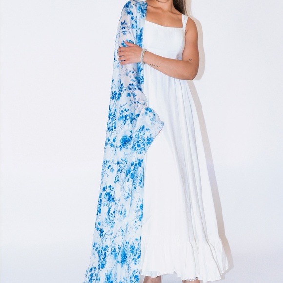 Summer Breeze Anarkali - Picture 2 of 3